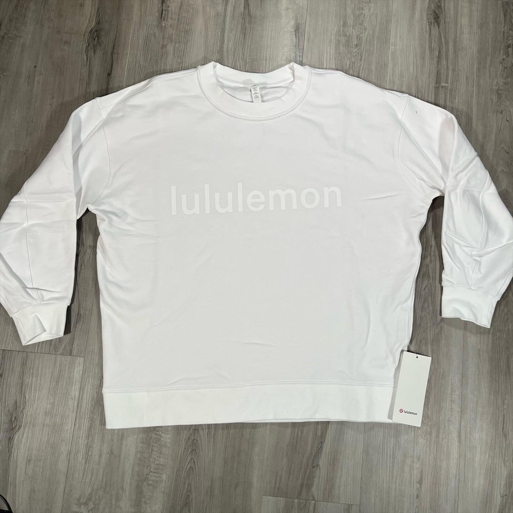 Lululemon Perfectly Oversized Crew *Graphic